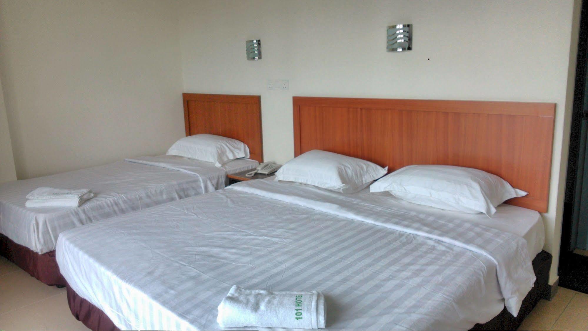 101 Hotel Мірі Екстер'єр фото